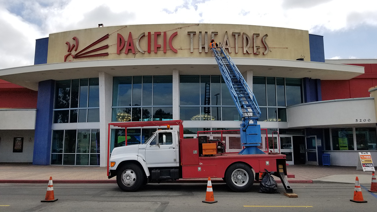 Sign Maintenance and Repair Services